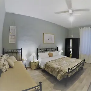 https://biscuit-bb.it-tuscanyhotel.com